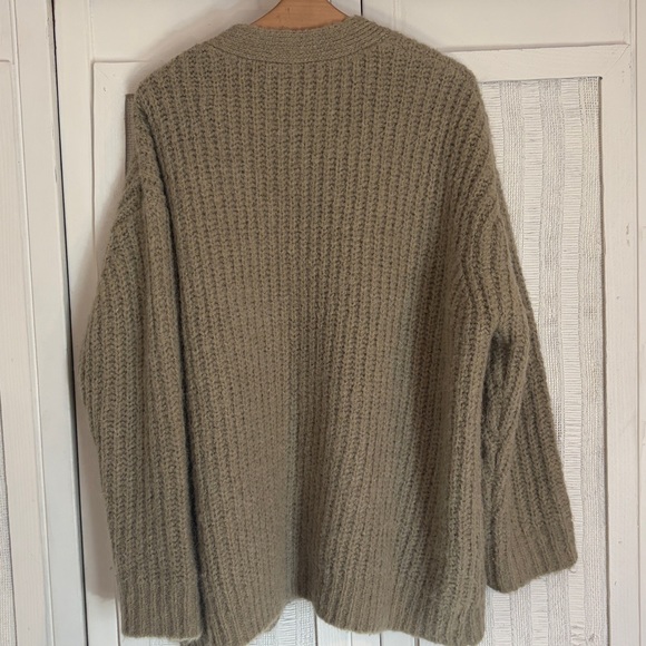JENNI KAYNE
Alpaca Cocoon Cardigan size small - Picture 9 of 9